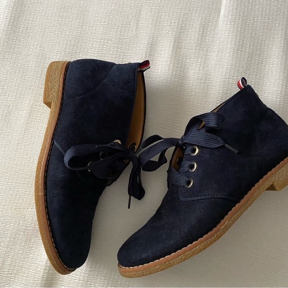 Tommy Hilfiger Navy Blue Low Ankle Boots - Picture 9 of 11
